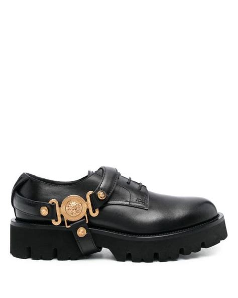 zapatos de vestir versace